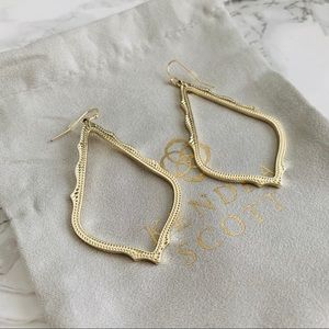 Kendra Scott Sophee Earrings Gold